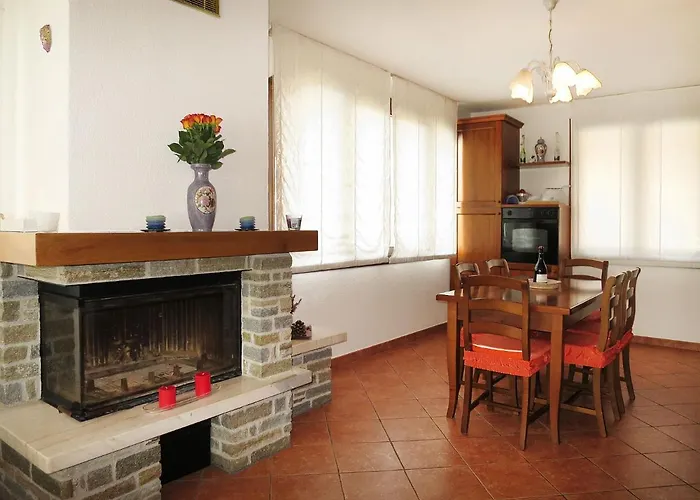 Apartamento Nicole By Interhome Porlezza