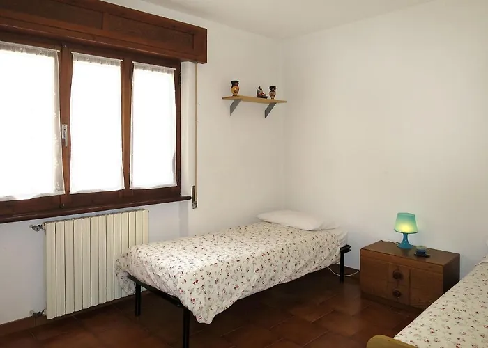 Nicole By Interhome Apartamento Porlezza
